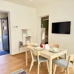 Ada Al Lido Apartment