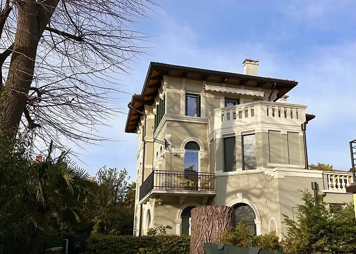 Ada Al Lido * Venedigs Lido