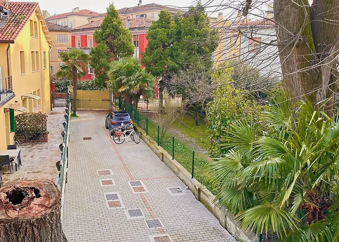 Ada Al Lido Lejlighed